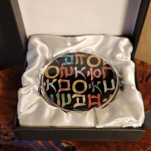 Compact Mirror Inlaid Mother-of-Pearl IOB